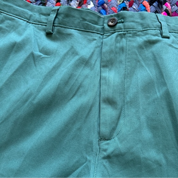 NWT Amazon Essentials Classic Fit 9" Short Sage Green Men's Size 36 Preppy - Picture 6 of 13